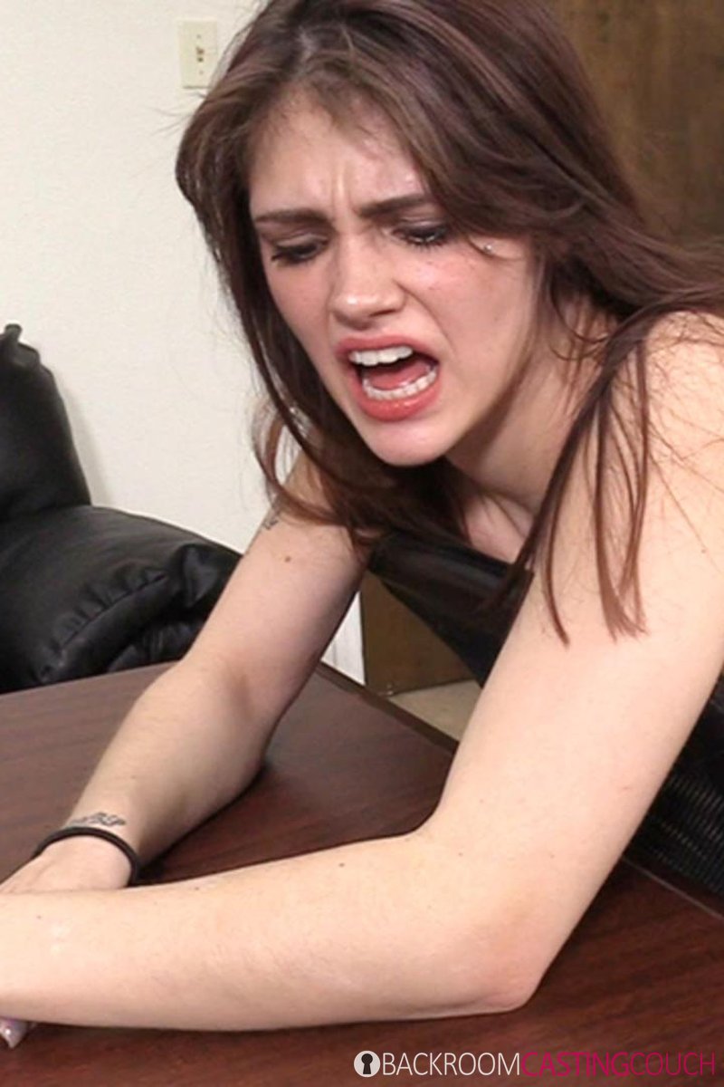 Emma - Screenshot 1 of 4 - Emma 535