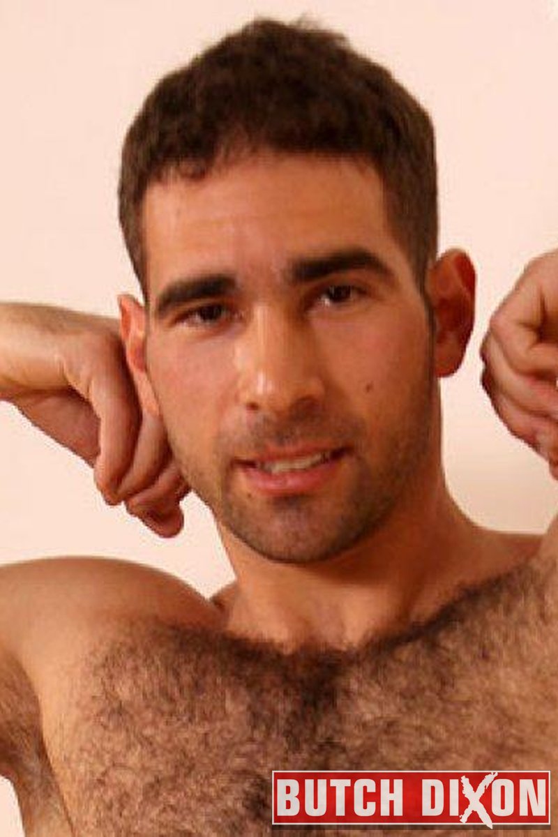 Hugh - Screenshot 1 of 4 - Gay