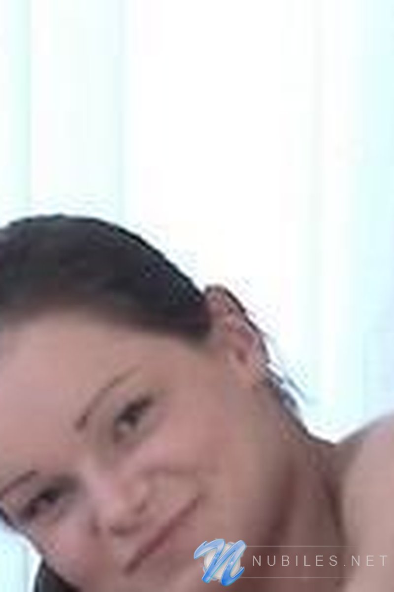 Mobytoy2 - Screenshot 1 of 4 - Brown Hair