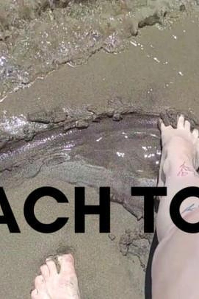Beach Toes - Screenshot 1 of 4 - Foot Fetish
