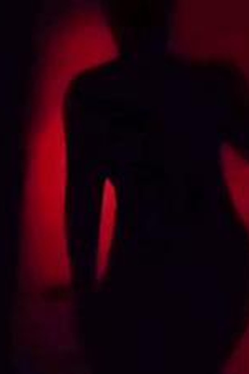 Night House Robbery - Screenshot 1 of 4 - Blowjob