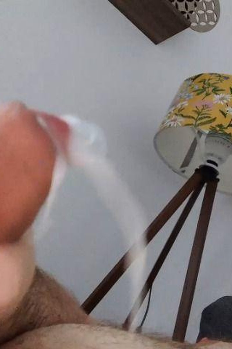 Closeup Stroking - Screenshot 1 of 4 - BBW