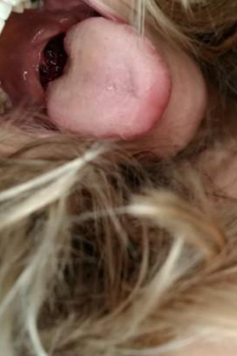 Tiny Con Man POV - Screenshot 1 of 4 - Fetish