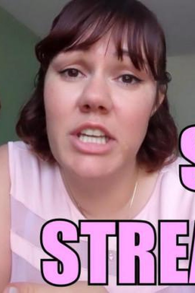 Sissy Streamer - Screenshot 1 of 4 - Domination