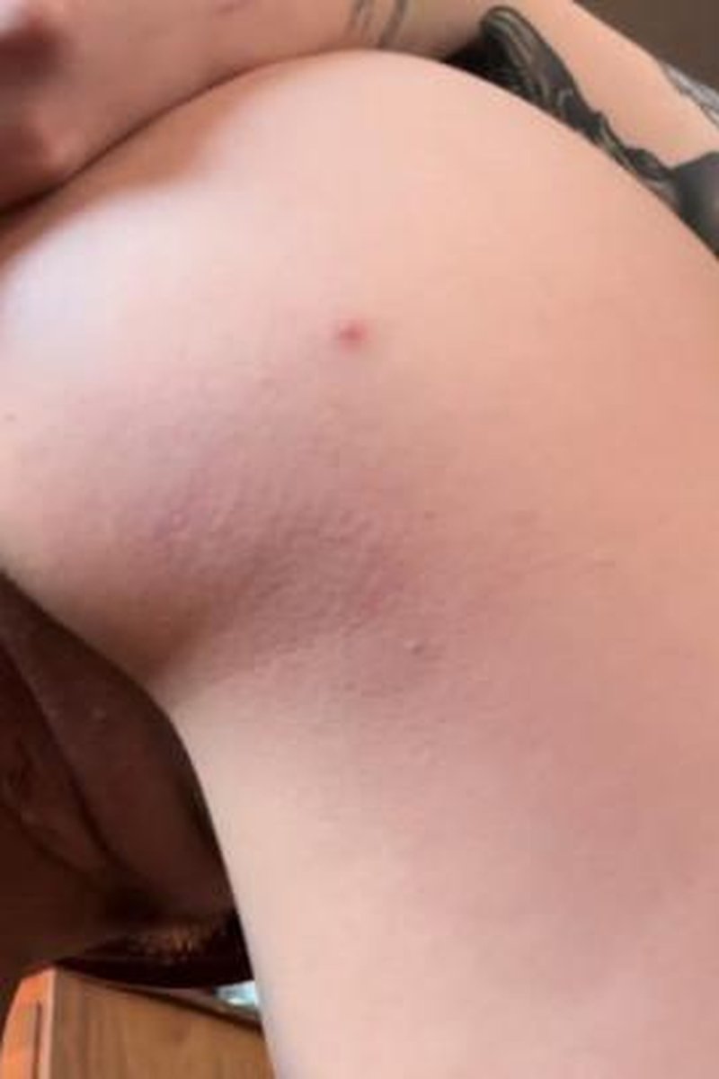 Buttplug Twerk - Screenshot 1 of 4 - Anal Masturbation