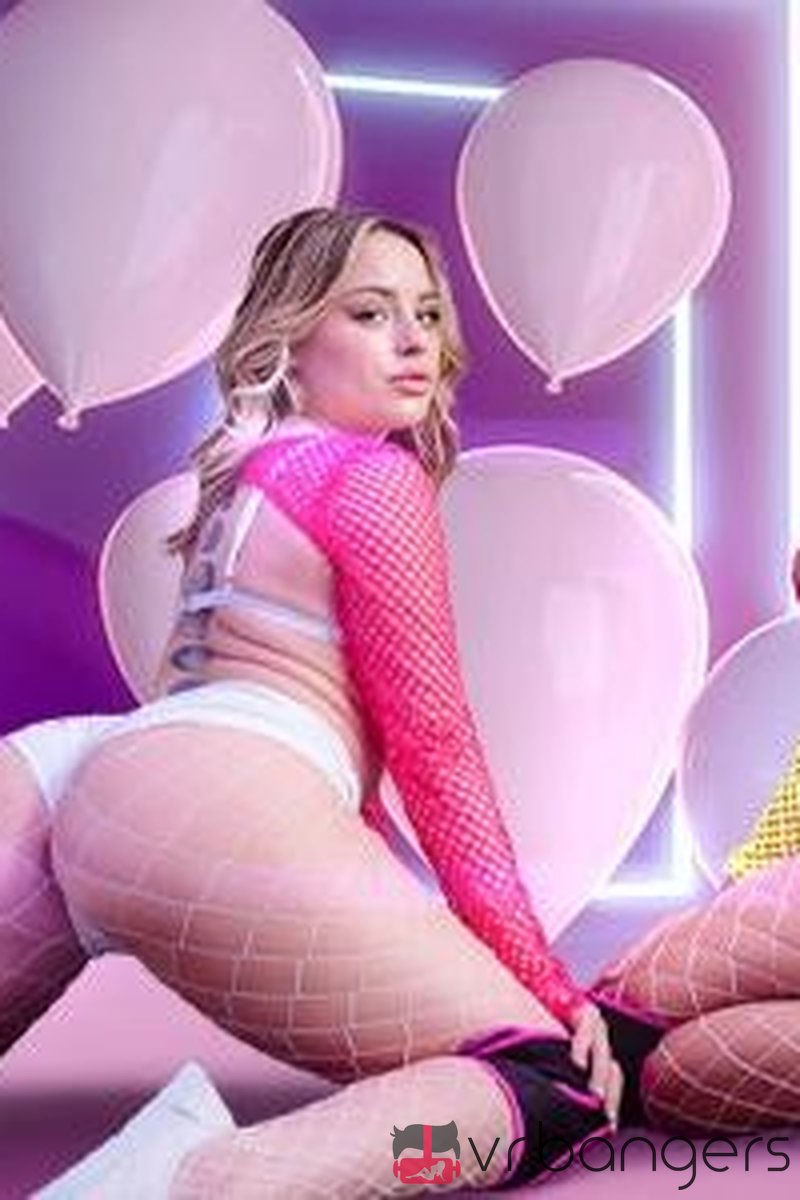 Shake Your Booty! - Screenshot 1 of 4 - 180°