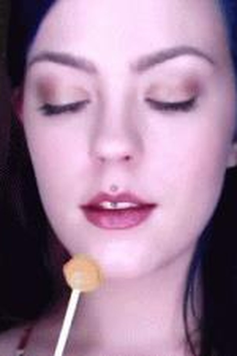 Love Addiction **** - Screenshot 1 of 4 - Addiction Fetish