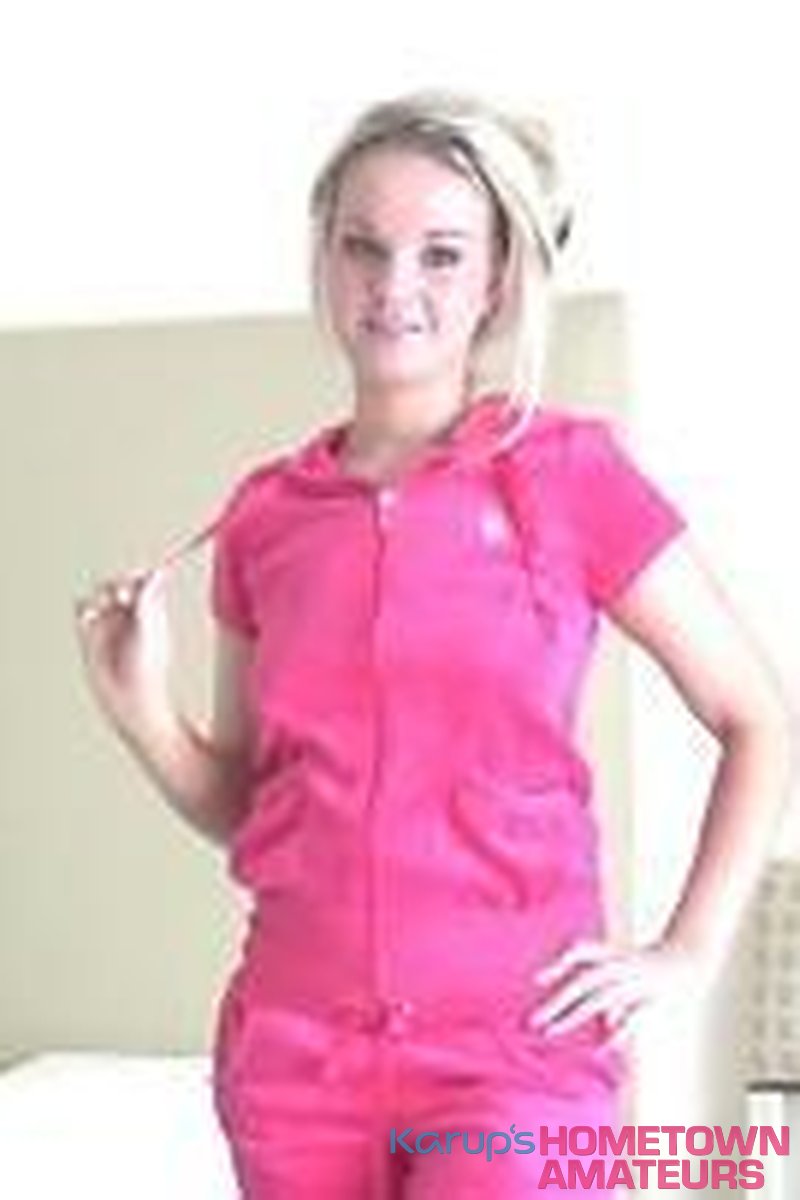 Shelly - Screenshot 1 of 4 - Shelly Roberts