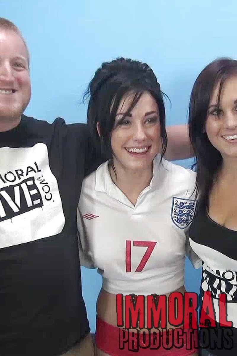 Jennifer White and Chase Ryder Are Whores - Screenshot 1 of 4 - Brown Hair