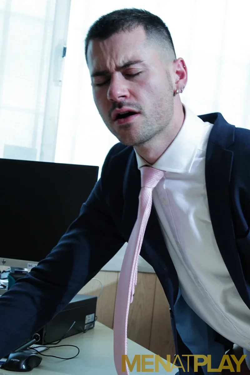 Gangsta - Screenshot 1 of 4 - Big Dick
