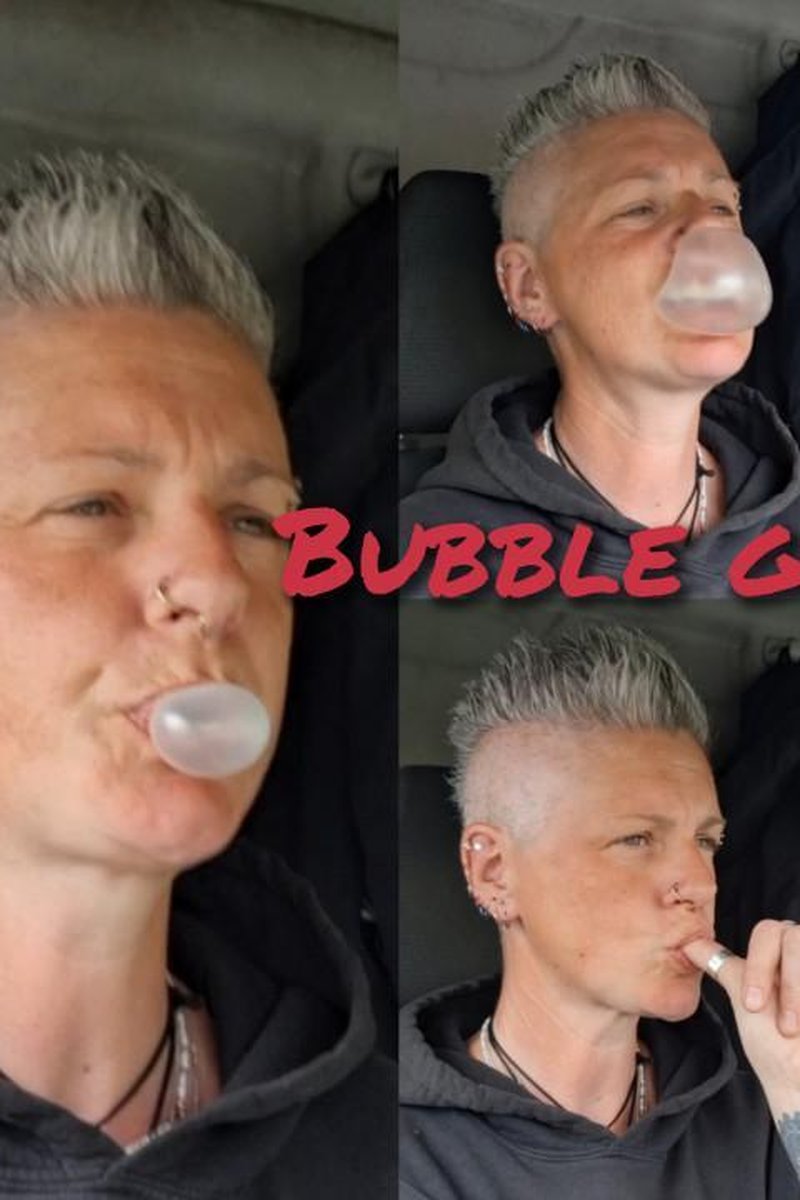 Bubble Gum - Screenshot 1 of 4 - Bubblegum Blowing