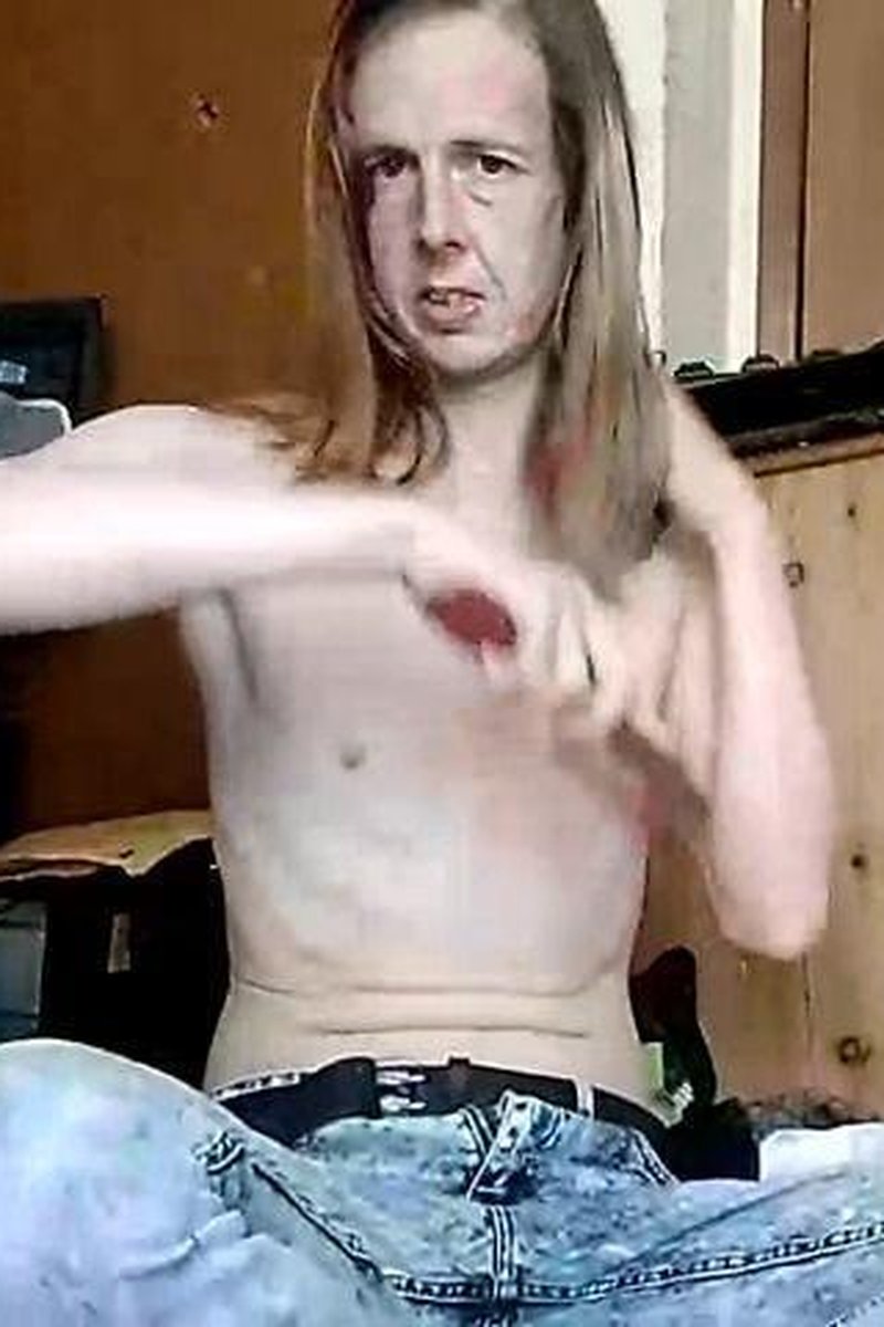 First Camshow - Screenshot 1 of 4 - Masturbation
