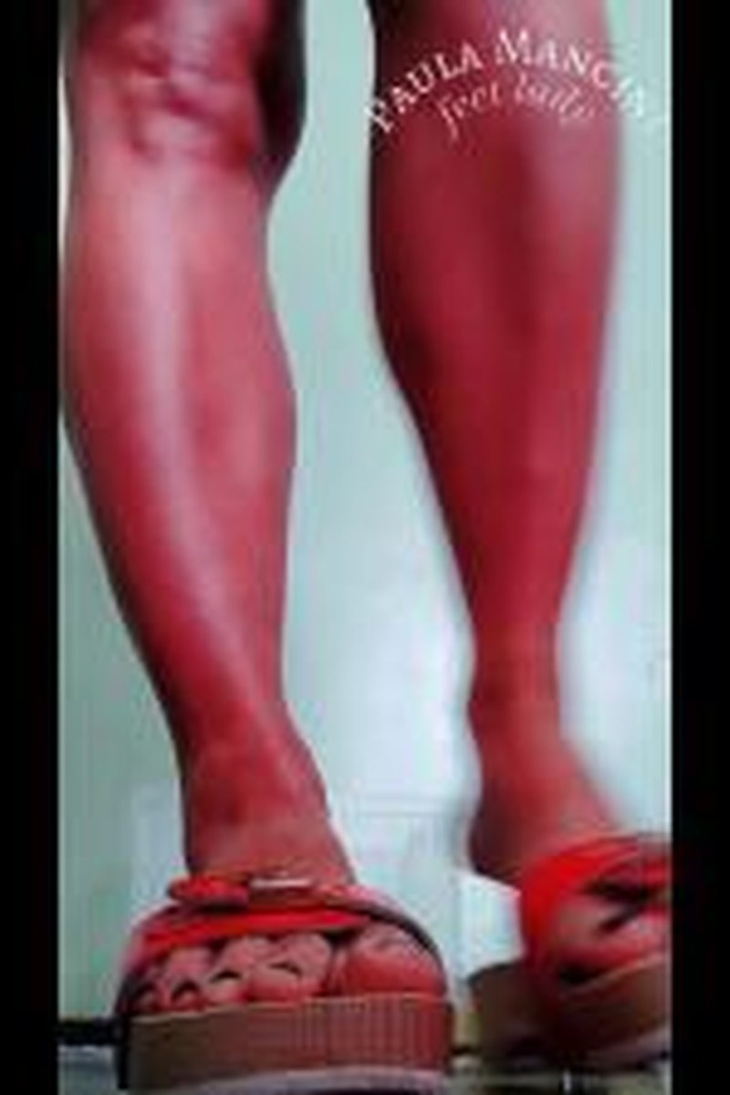 Clogs And Crushing- Fetish- Toys And Box - Screenshot 1 of 4 - Blonde Hair (Female)