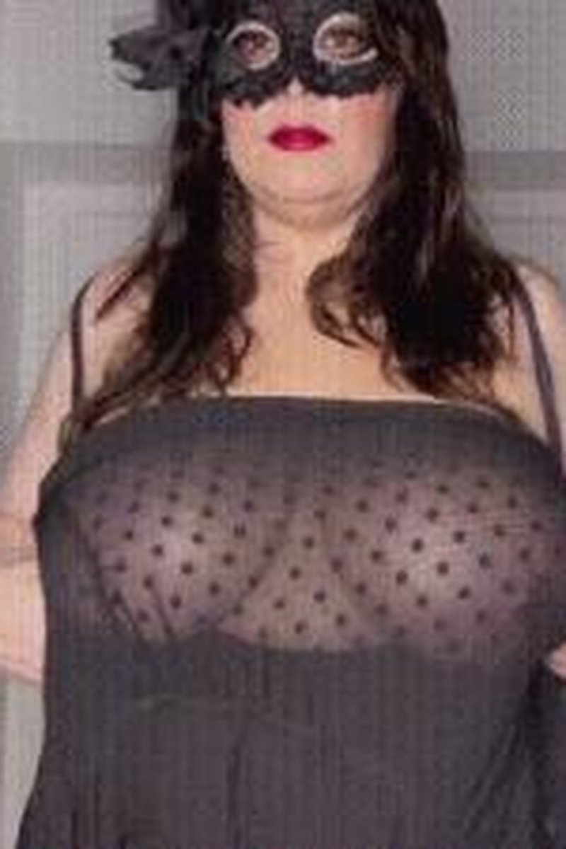 John Custom 2 - Screenshot 1 of 4 - Big Tits