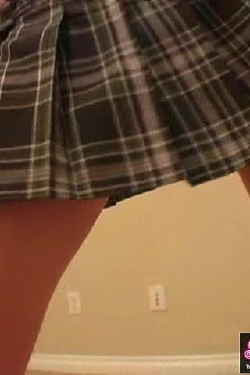 Meaghanasstease - Screenshot 1 of 4 - Amateur