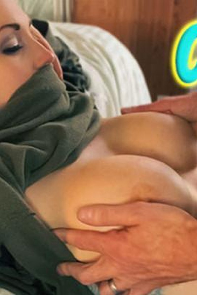 Titty Fuck - Screenshot 1 of 4 - Big Dick