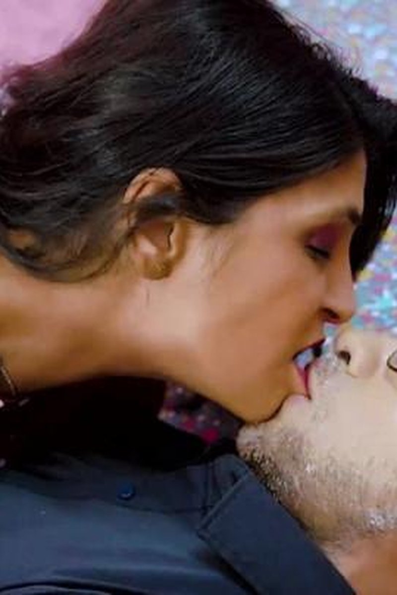 TP-manyvidsindianpunam-passionate-indian-sex-roleplay-young-wife-mature-man-hot-sex