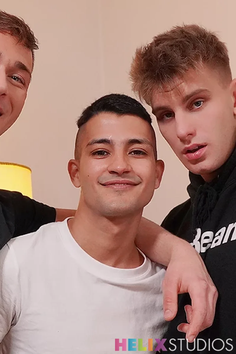 Triple Meat - Screenshot 1 of 4 - Anal
