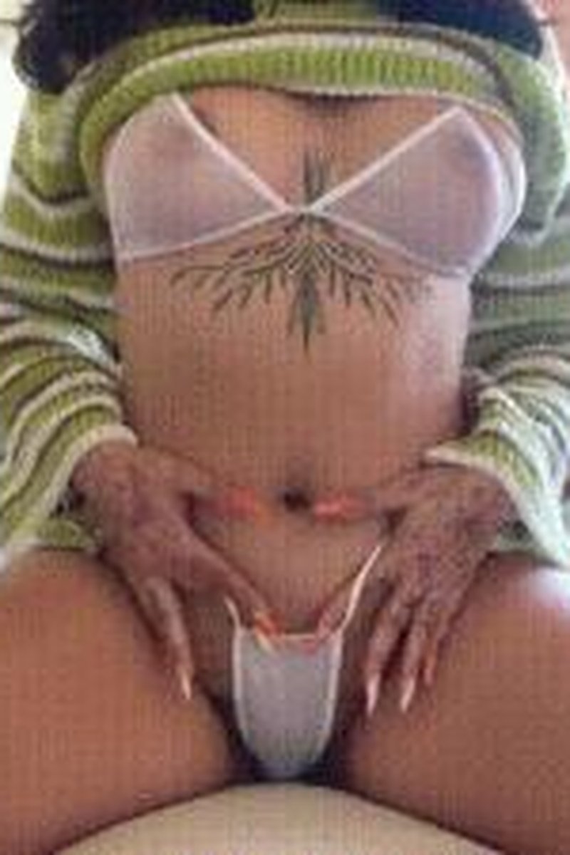 Devoted Flr Training - Screenshot 1 of 4 - Ass Worship