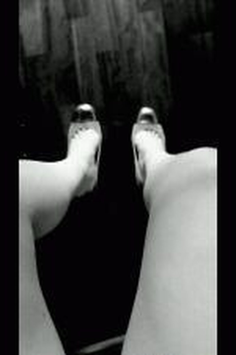 Esoteric Toe Tapping Ballad - Screenshot 1 of 4 - Finger Tapping