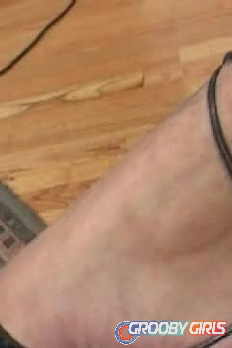 Lisa - Screenshot 1 of 4 - Transgender