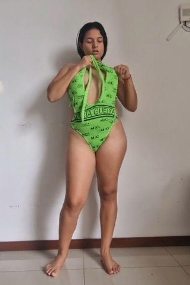 Change Panties - Screenshot 1 of 4 - Big Ass