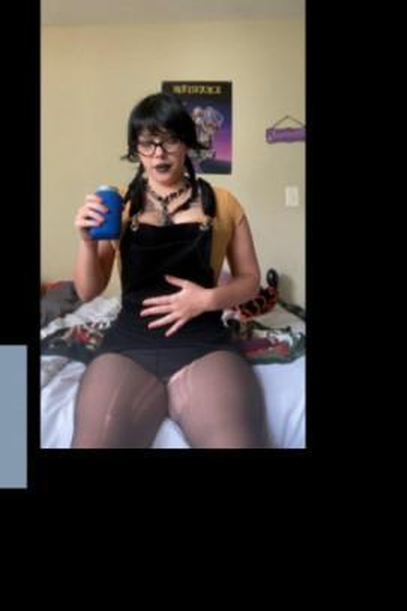 Burping Practice - Screenshot 1 of 4 - Bloated Belly