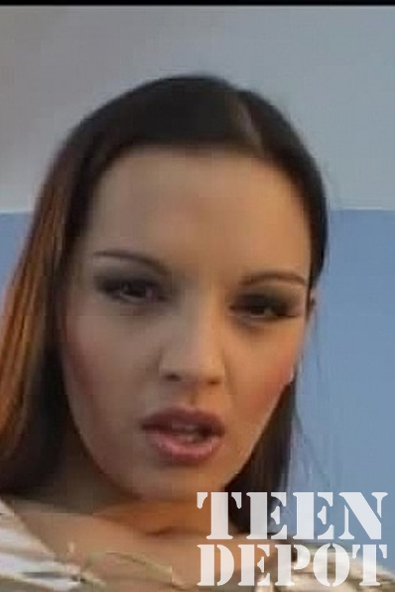 Eva - Screenshot 1 of 4 - Teen (18-22)