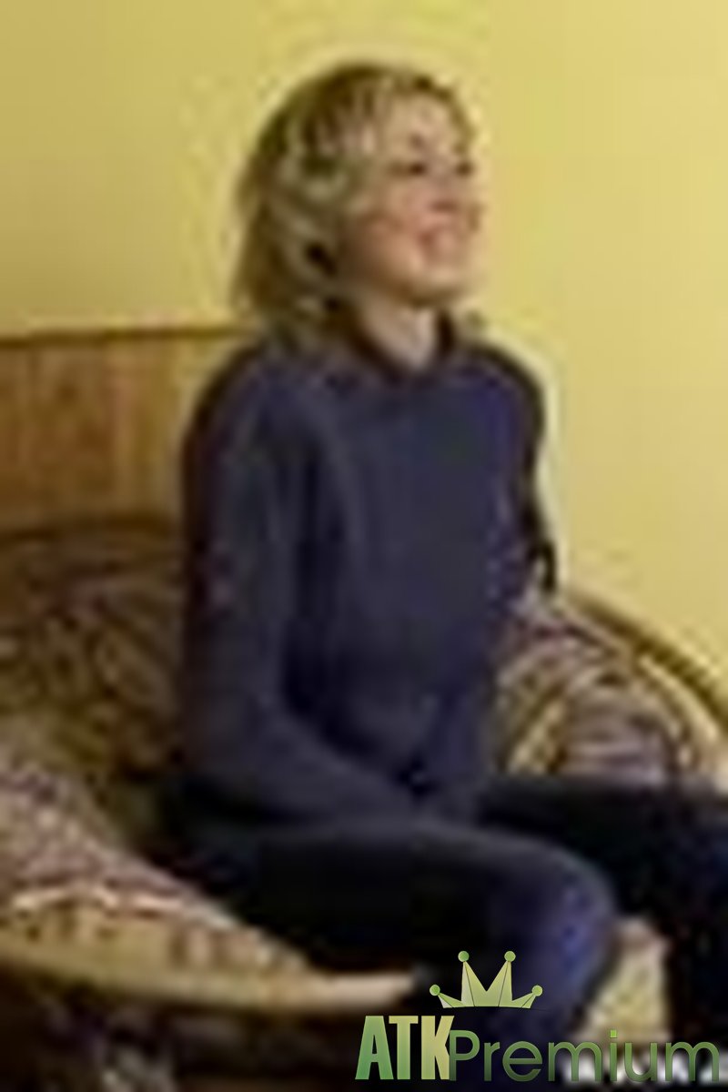 Iva - Interview - Screenshot 1 of 4 - Iva Iva010