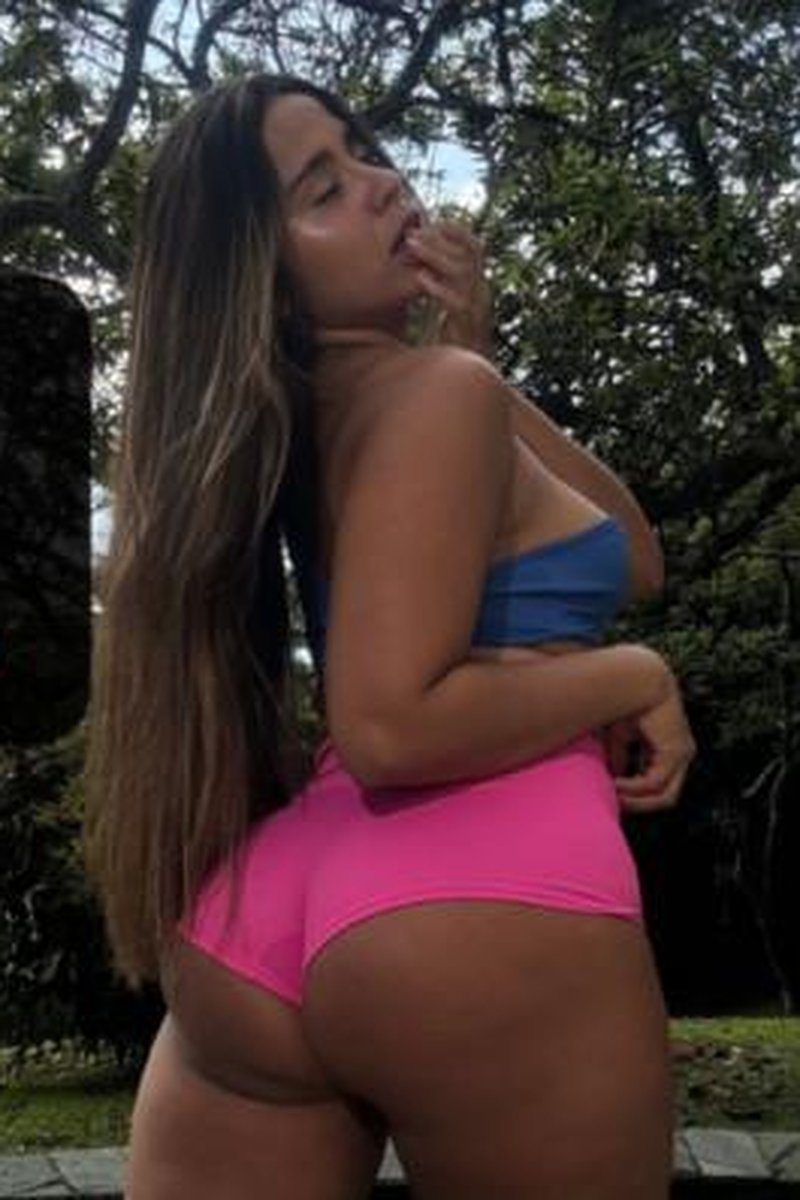 Clapping Ass - Screenshot 1 of 4 - Ass Fetish