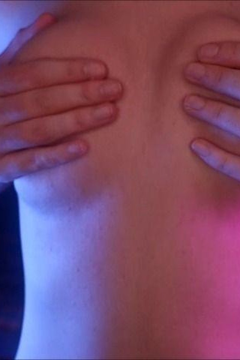 Sensual Tease - Screenshot 1 of 4 - Erotica