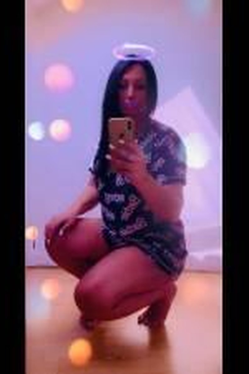 Bubble Butt - Screenshot 1 of 4 - Ass Fetish