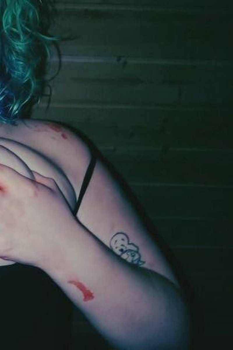 Slutty Goth GF - Screenshot 1 of 4 - Big Tits