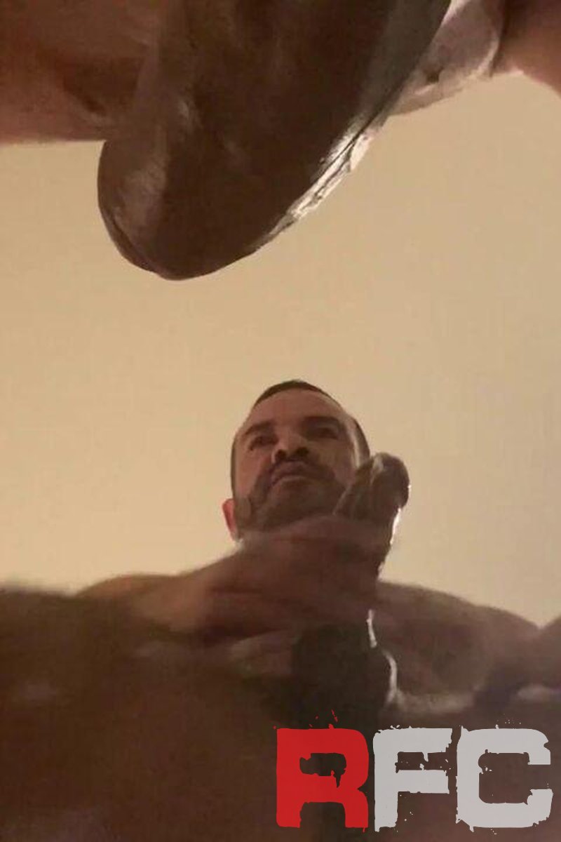Xl Vers-Fun - Screenshot 1 of 4 - Big Muscle Guys