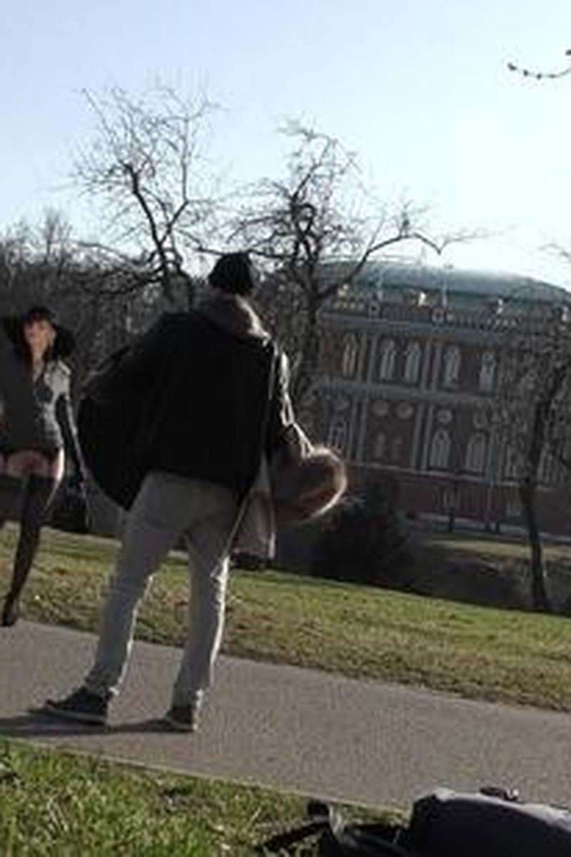 Finally It Is Warm! - Screenshot 1 of 4 - Jeny Smith