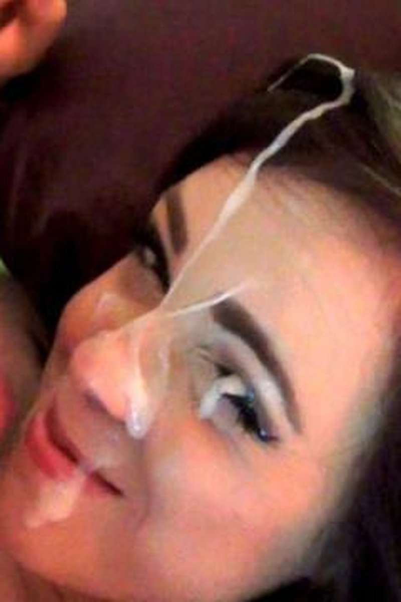 Tips Only - Facial - Screenshot 1 of 4 - Big Tits