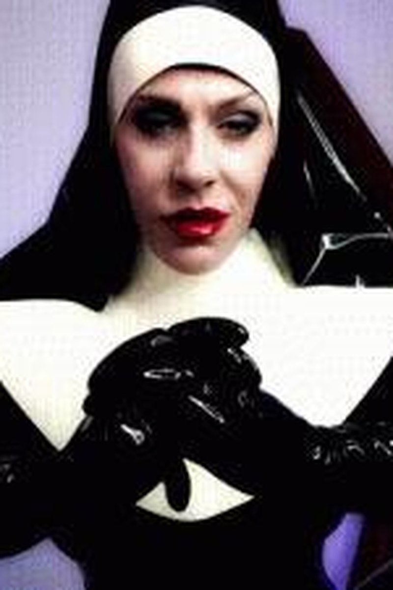 The Forbidden - Screenshot 1 of 4 - Femdom