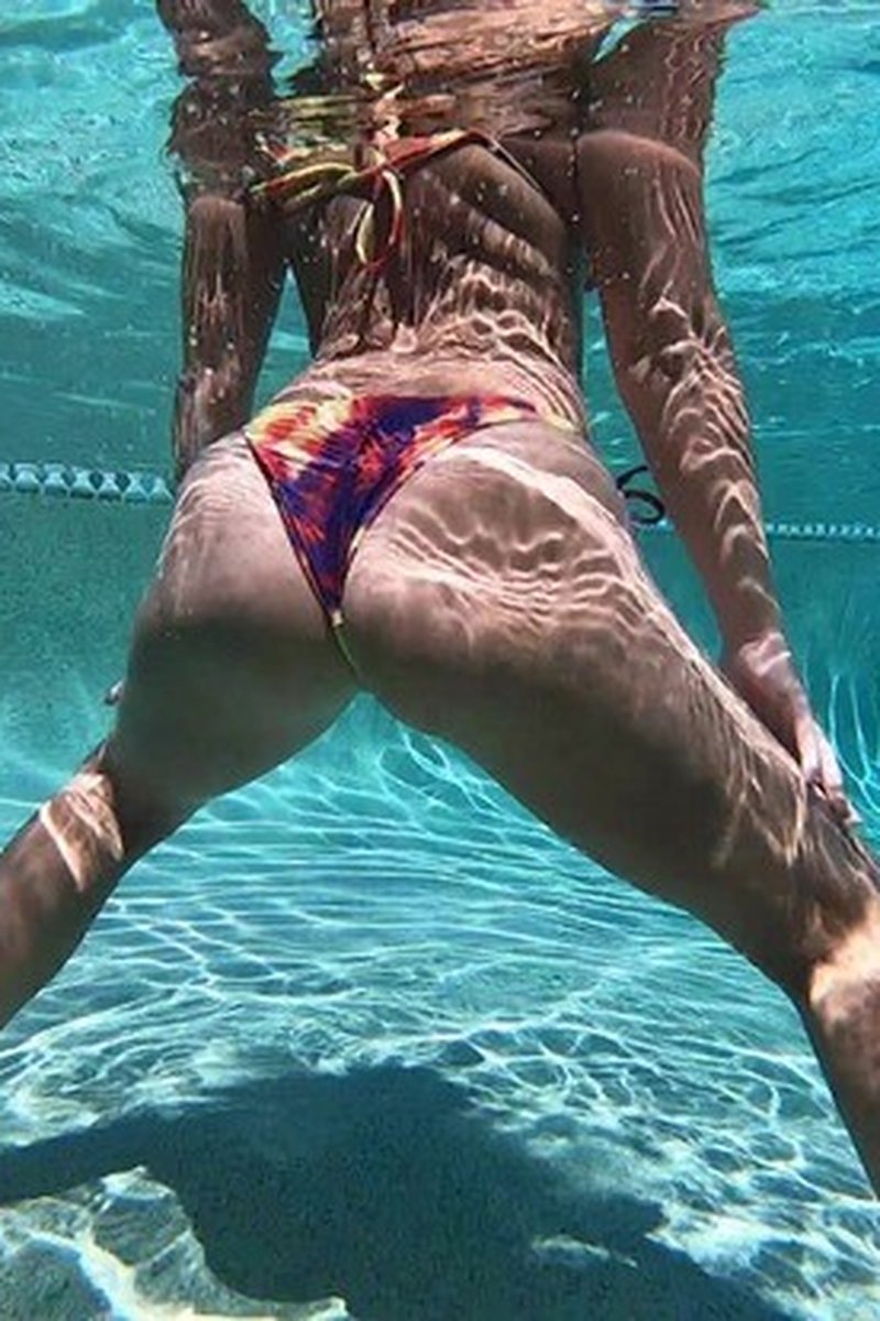 Underwater Orgasm - Screenshot 1 of 4 - Ass Fetish