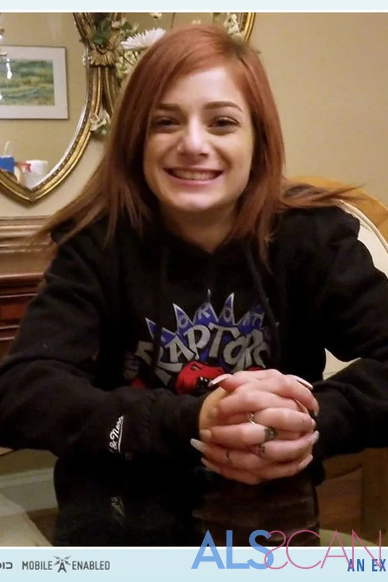 Interview - Screenshot 1 of 4 - Behind The Scenes
