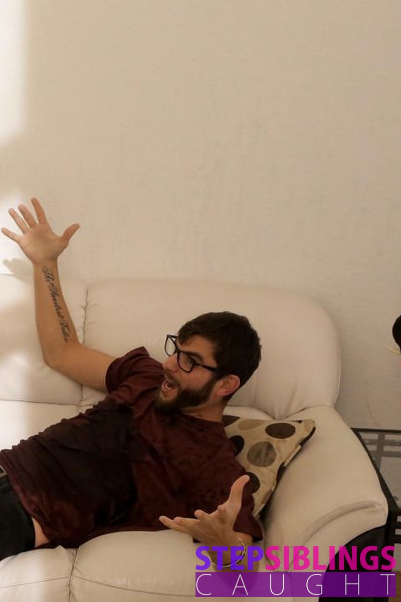 Step Sibling Prank War - S7:E2 - Screenshot 1 of 4 - Big Dick