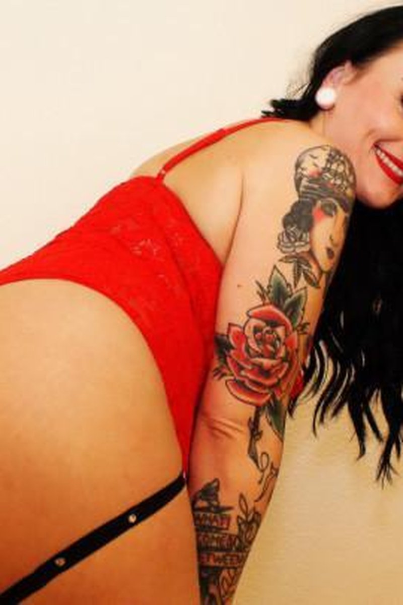 Exclusive Interview - Lexi Mae - Screenshot 1 of 4 - BBC