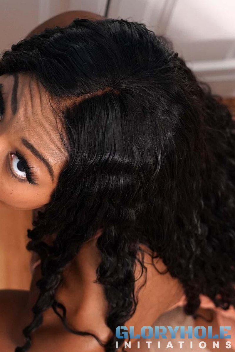 Nadia Jay - Screenshot 1 of 4 - Black
