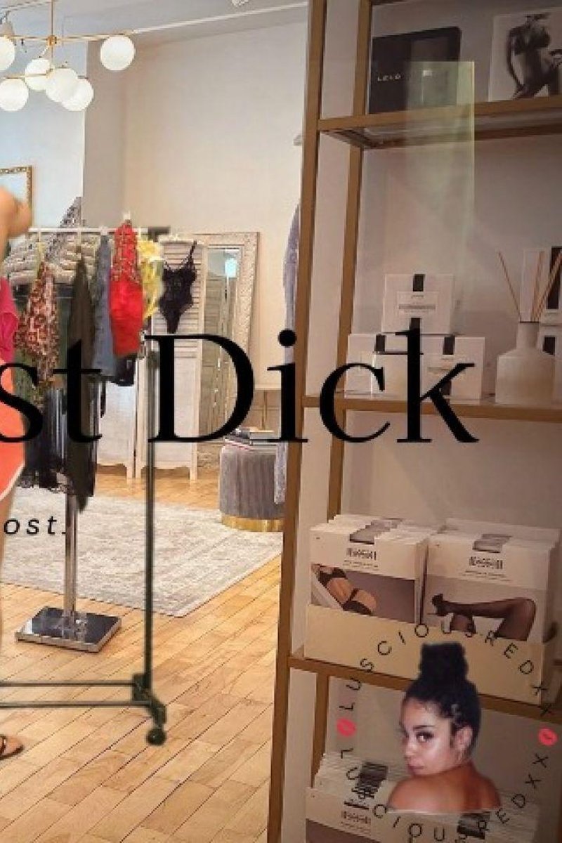 Taking Ghost Dick - Screenshot 1 of 4 - Blowjob