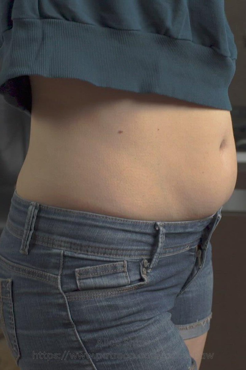 It's Getting Cold - Screenshot 1 of 4 - Bloated