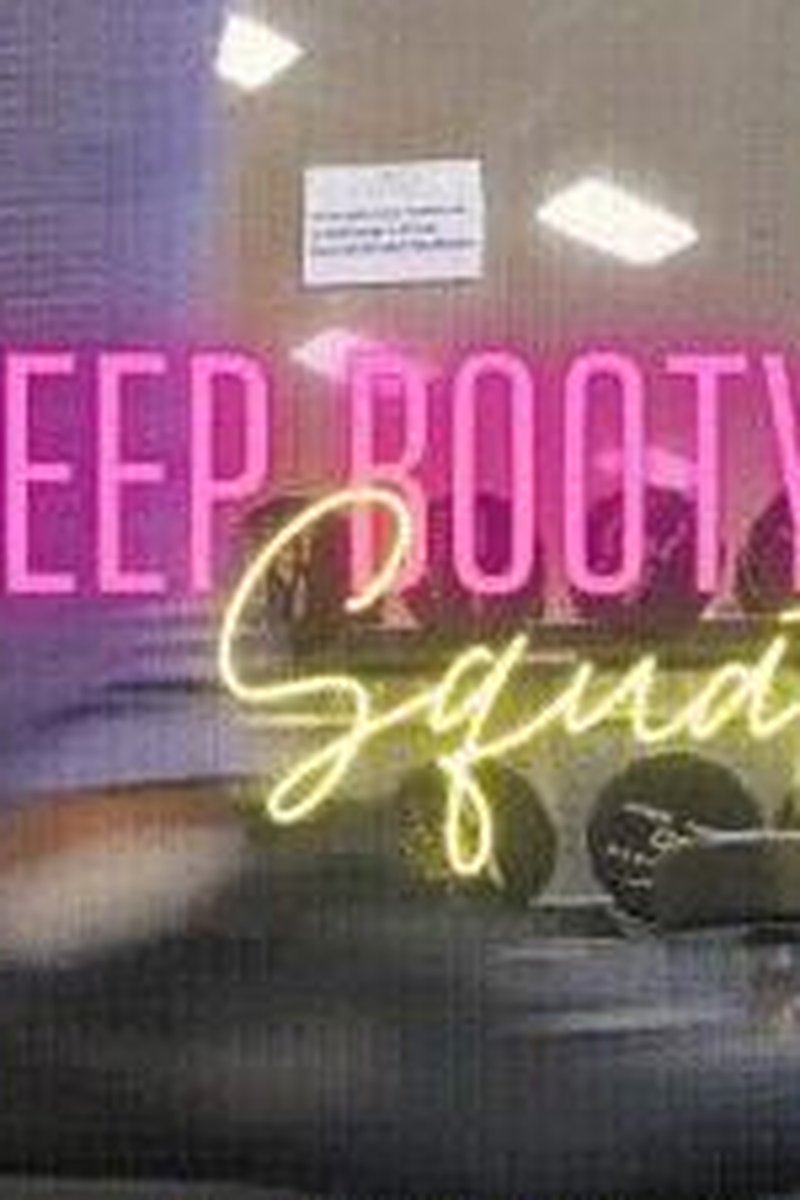 Deep Booty Squats - Screenshot 1 of 4 - Ass Fetish