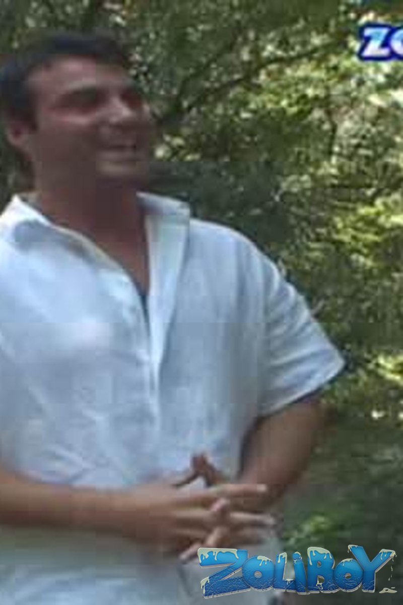 Pee Casting - Screenshot 1 of 4 - Brown Hair