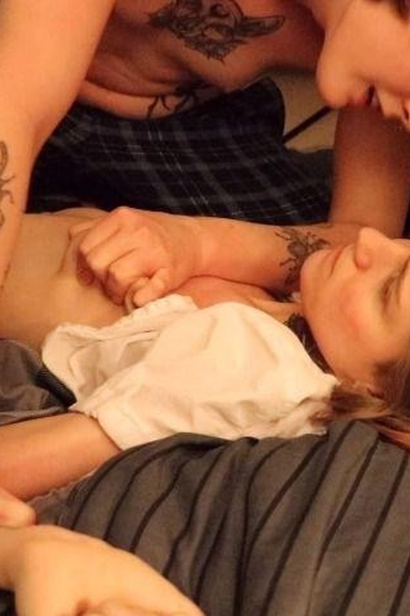 Using Val - Screenshot 1 of 4 - All Sex