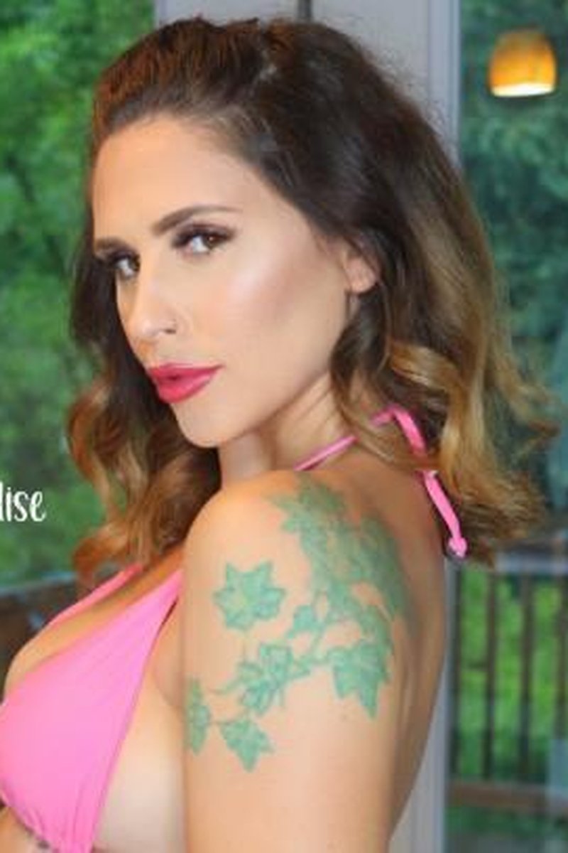 Cake Sitting - Screenshot 1 of 4 - Food