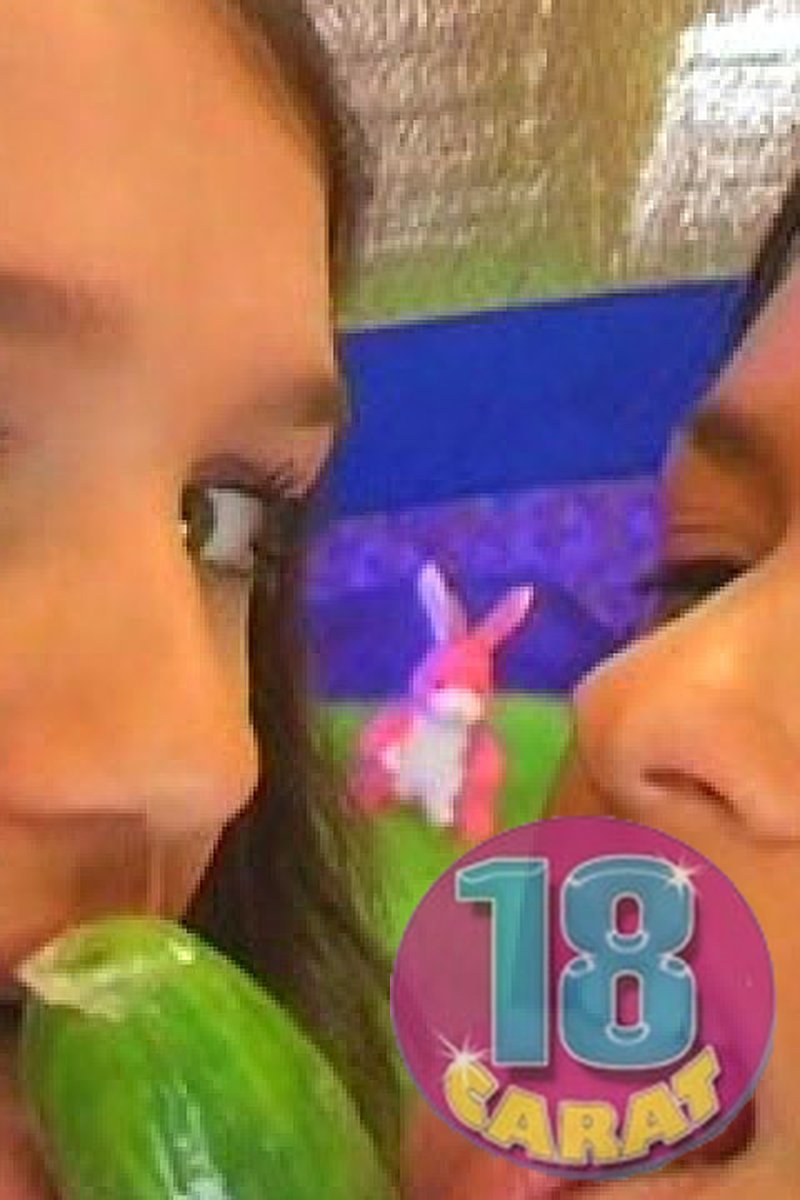 Two Cucumber Whores - Screenshot 1 of 4 - Lesbian