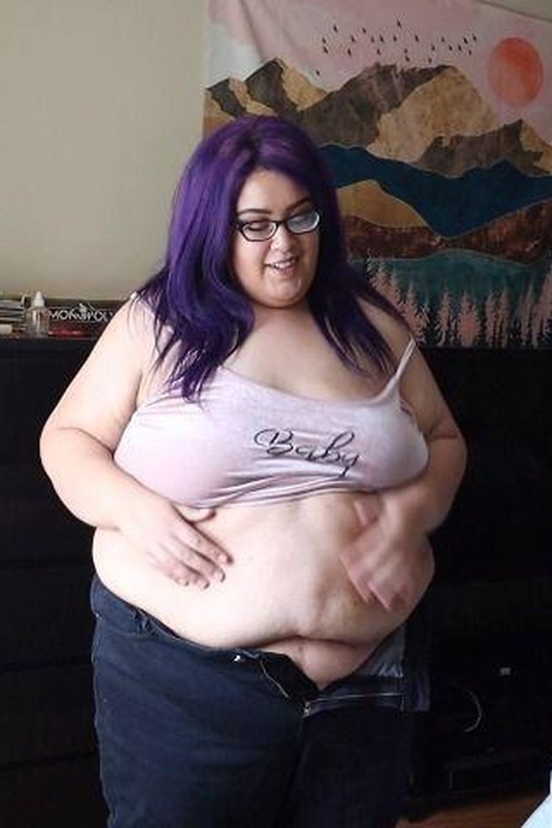 Jean Squeeze - Screenshot 1 of 4 - BBW